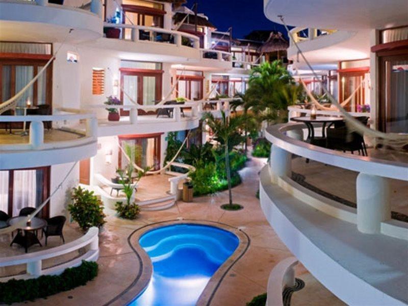Blue Parrot Suites Playa del Carmen Luaran gambar